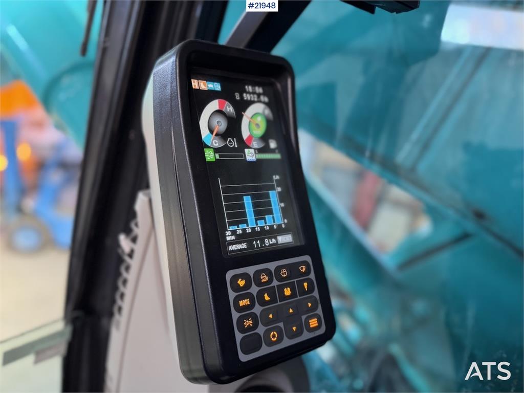 Kobelco SK270 SRLC-5E w/ Bucket and GPS. Certified!