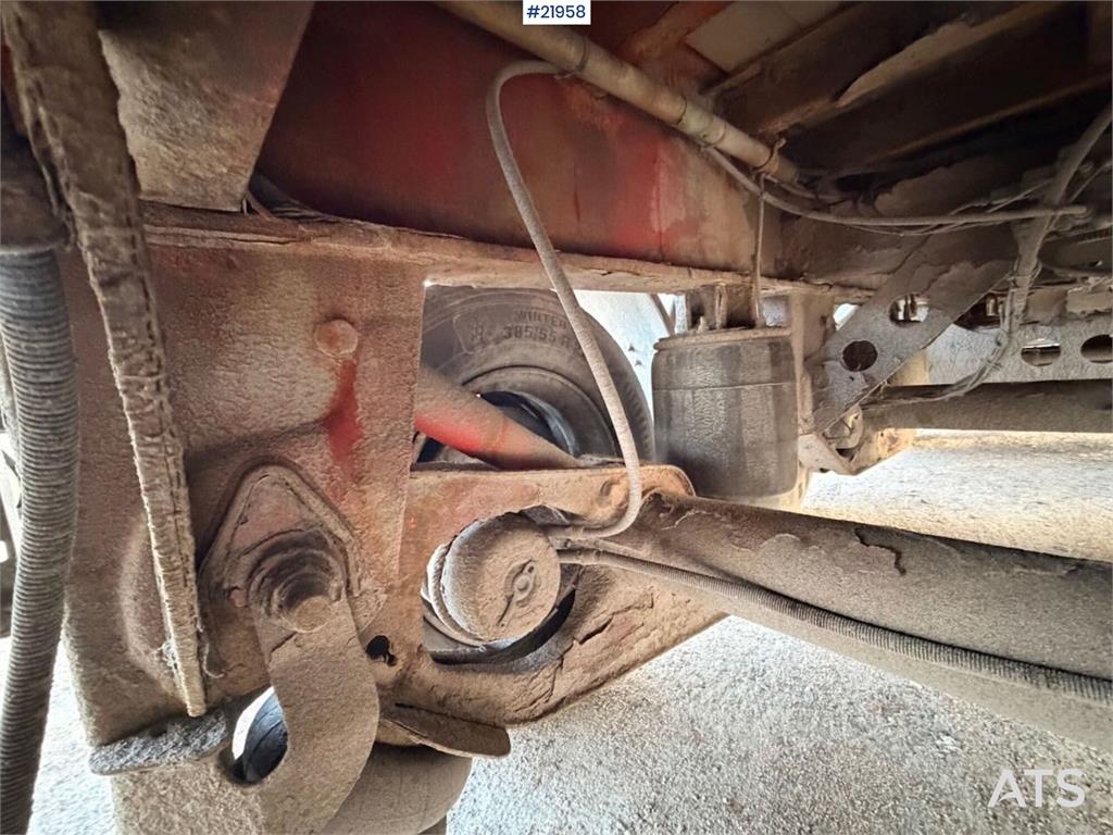 Tyllis L3 3-axle flatbed semi-trailer with side boards Re