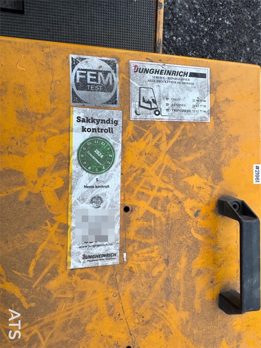 Jungheinrich EFG D1.0 Electric Forklift w/ Charger