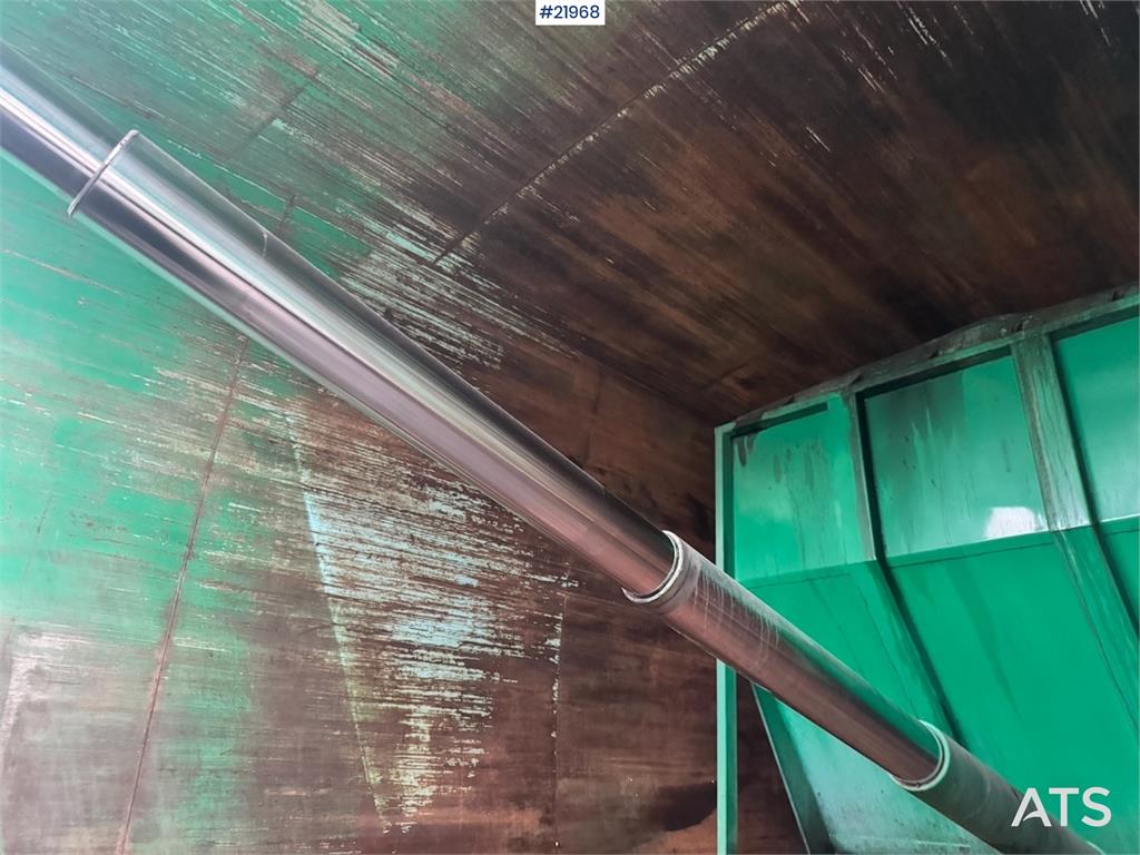 Scania P340 6x2 Refuse truck w/ Crane.