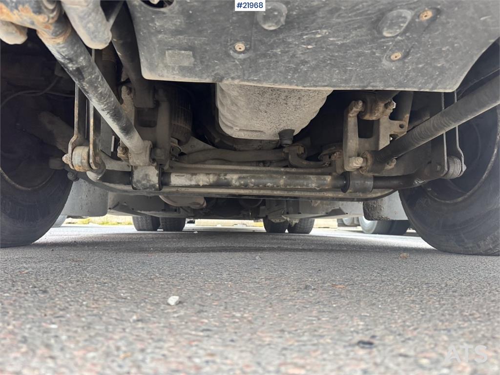 Scania P340 6x2 Refuse truck w/ Crane.