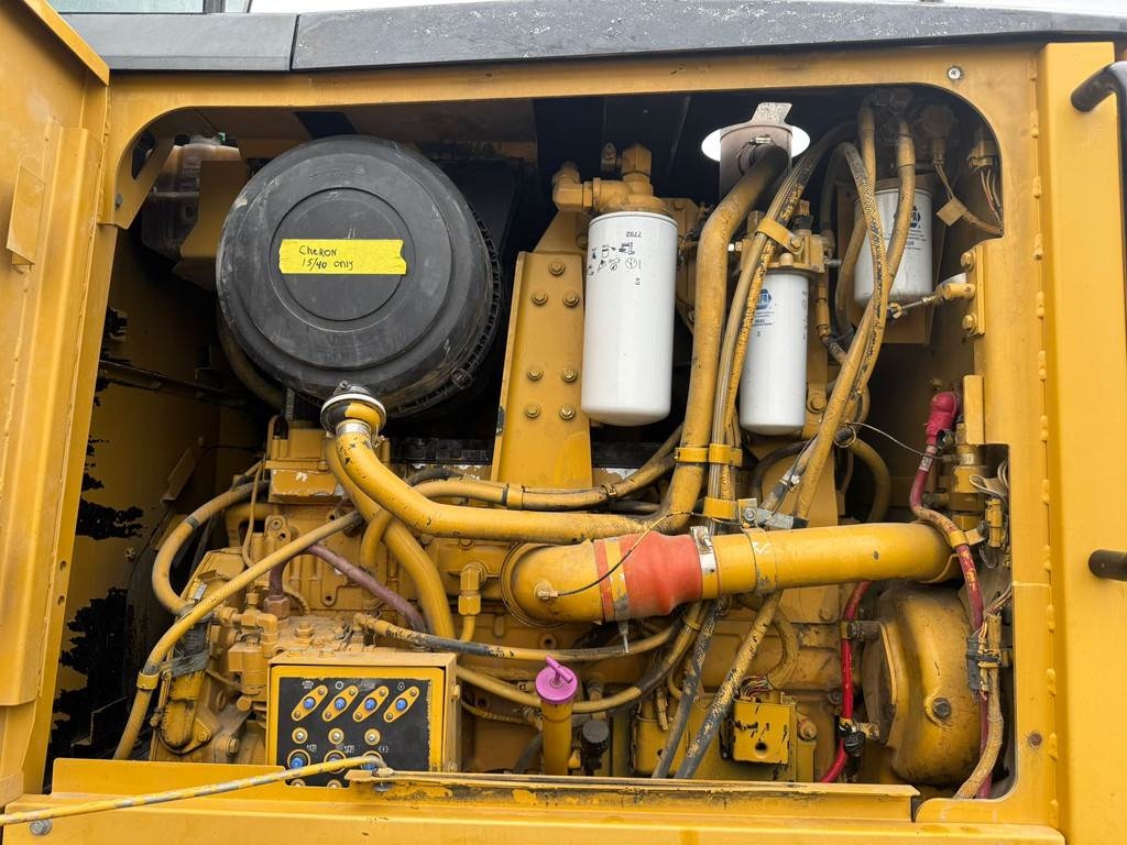 CAT 14M
