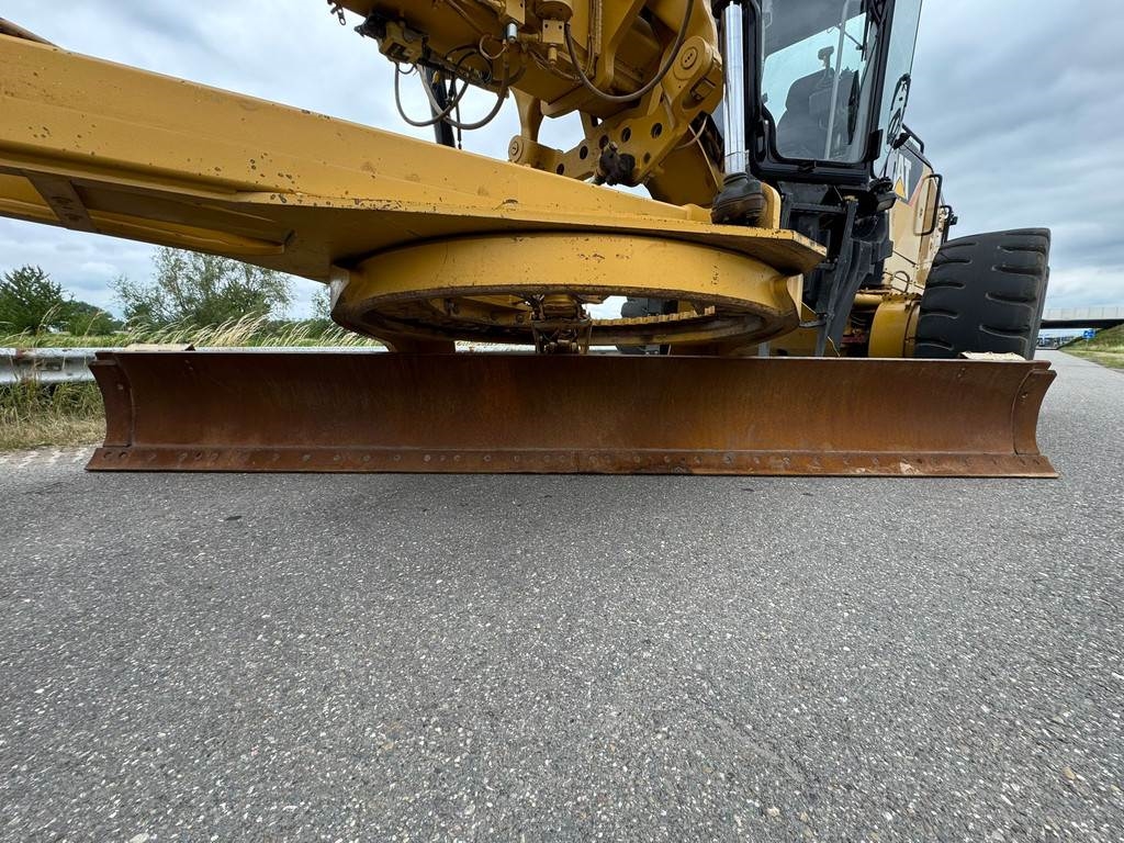 CAT 14M