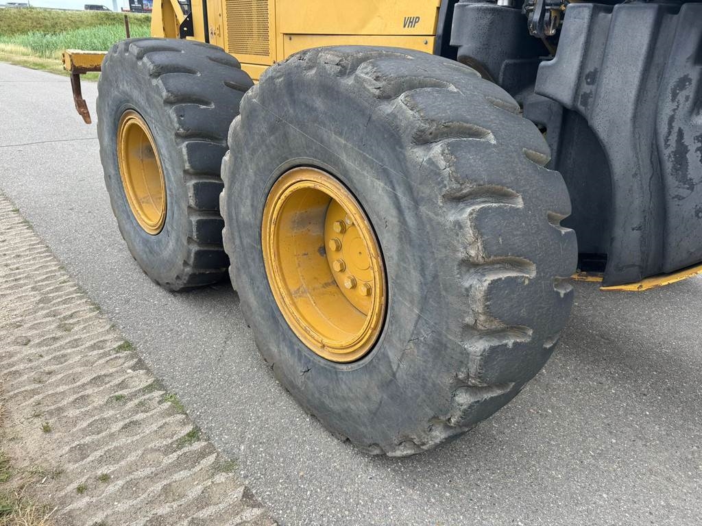 CAT 14M