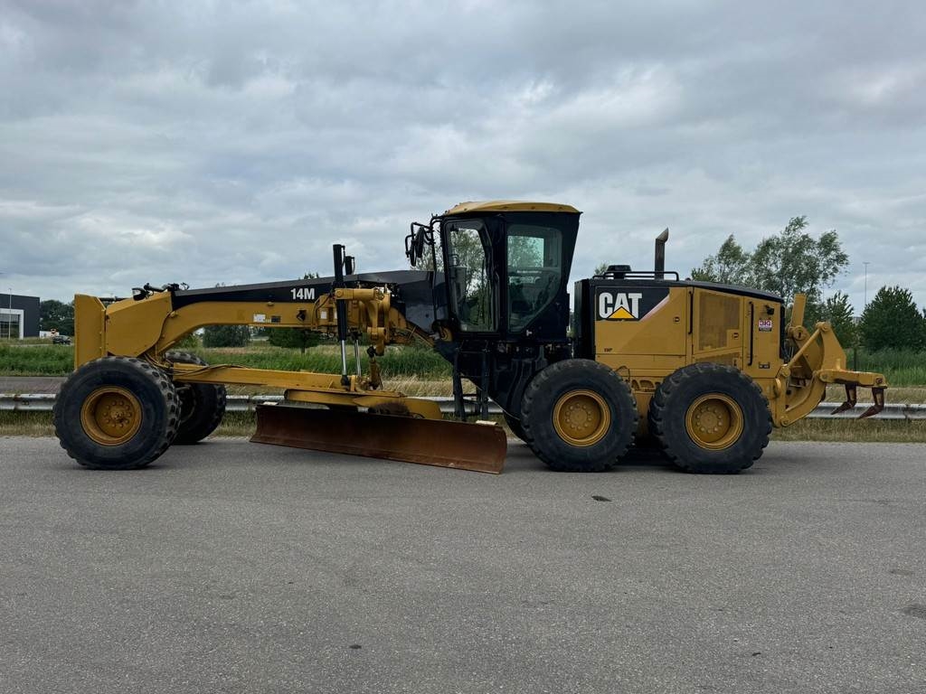 CAT 14M