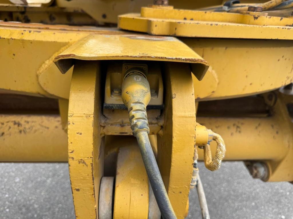 CAT 14M