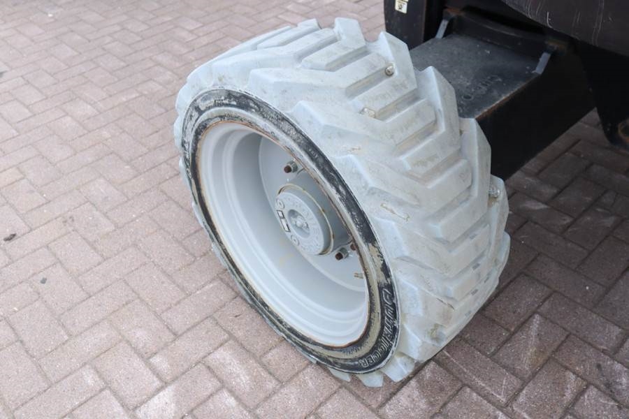 Genie Z45FE/DC Hybrid Hybrid, 4x4 Drive, 16m Working Hei