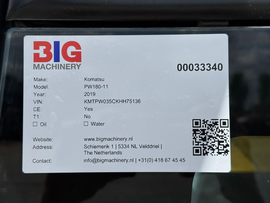 Komatsu PW180-11