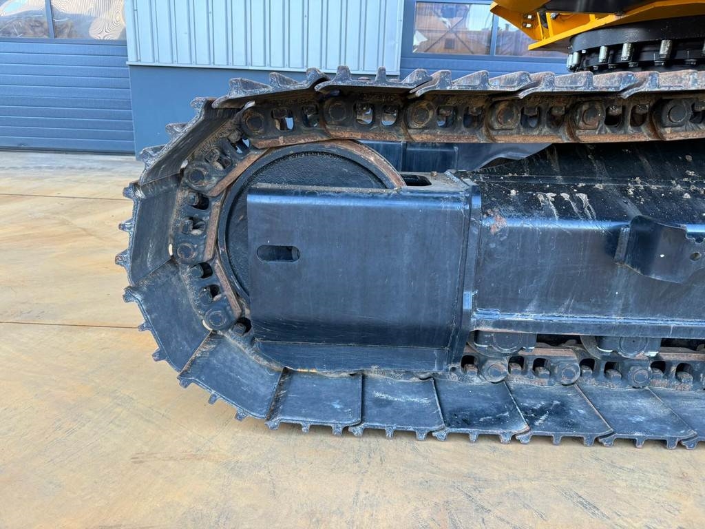 JCB 205 Hydraulic Excavator