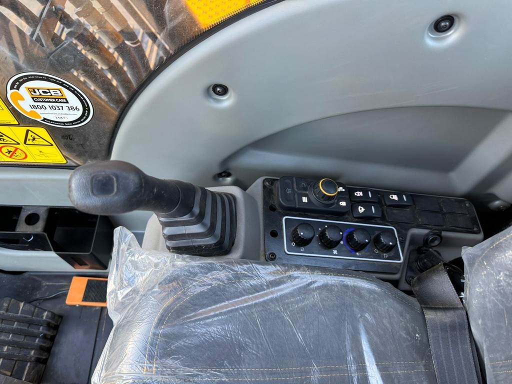 JCB 205 Hydraulic Excavator