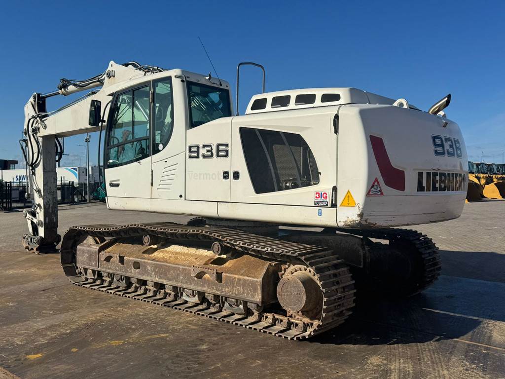 Liebherr R936 LC