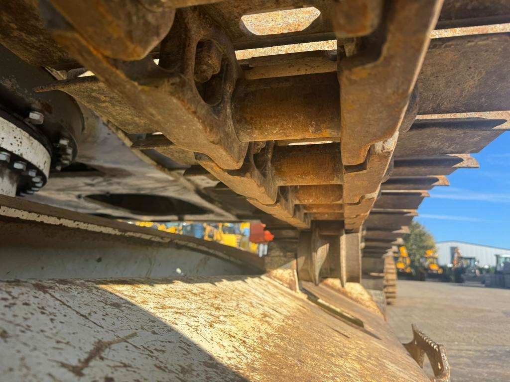 Liebherr R936 LC