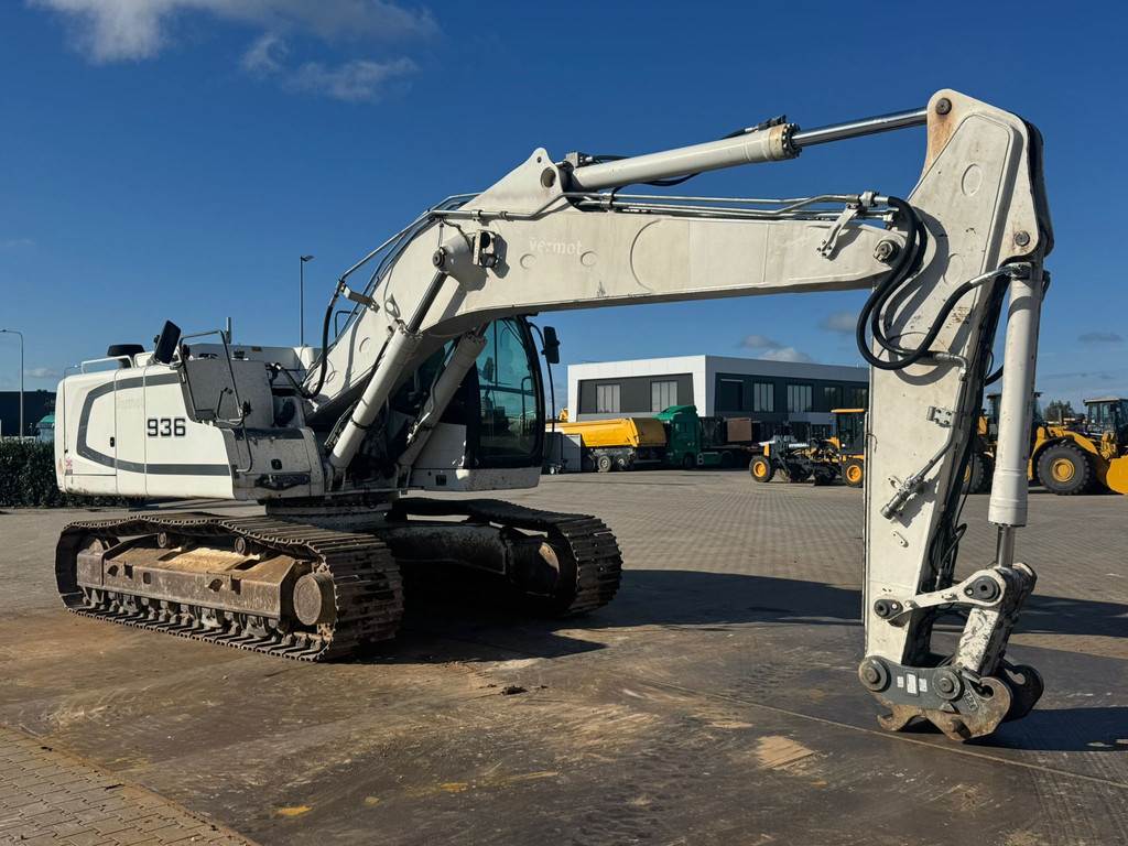 Liebherr R936 LC
