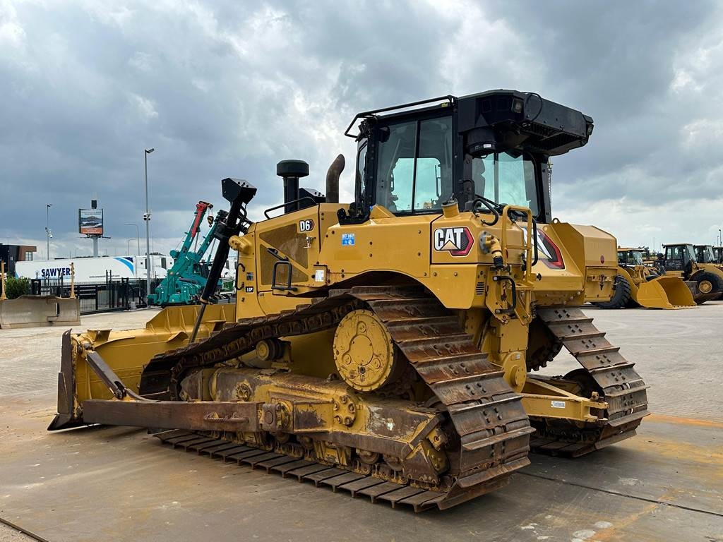 CAT D6 LGP