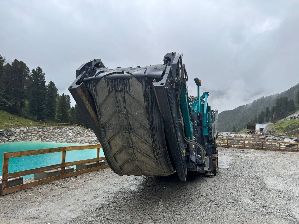 PowerScreen Warrior 2400 - 1000 Hours