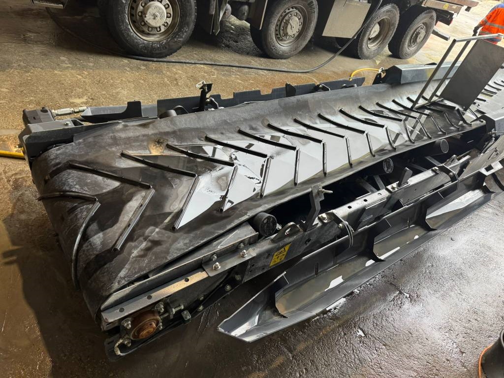 PowerScreen Warrior 2400 - 1000 Hours