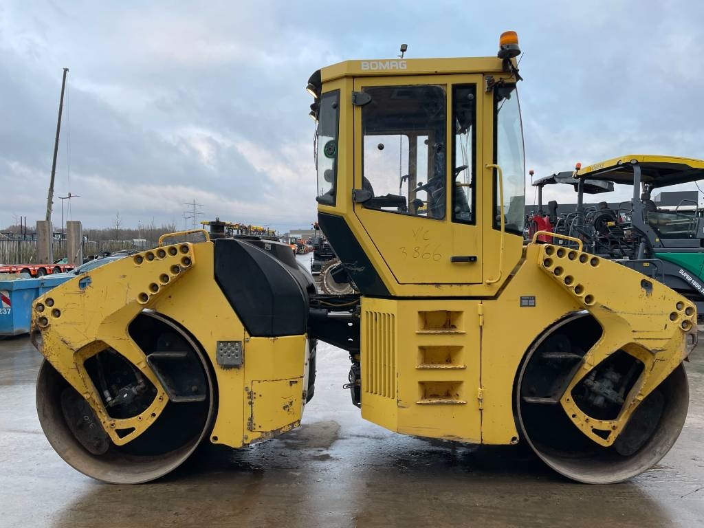 Bomag BW 161 AD-4