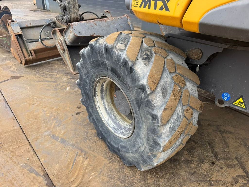 Mecalac 12MTX incl. 3 x bucket