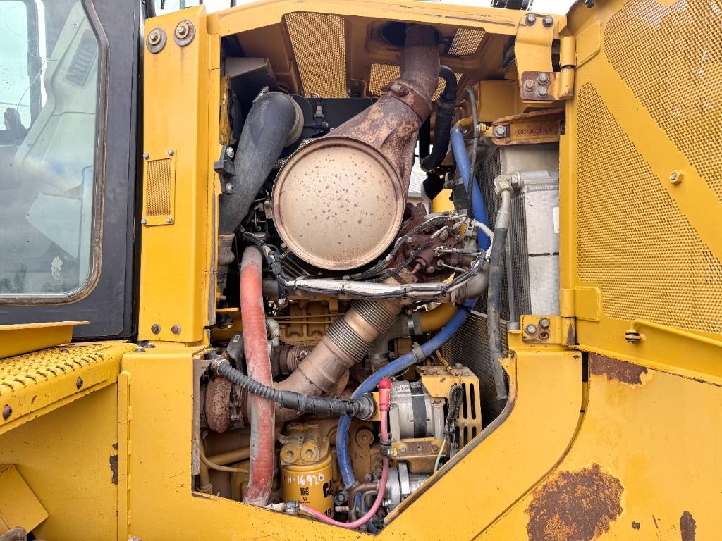 CAT D6T - Ripper / EPA Certified