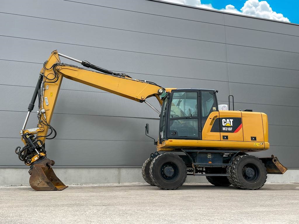 CAT M316F