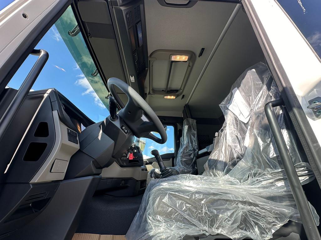 MAN TGS 33.400 BB SA 6x4 Manual