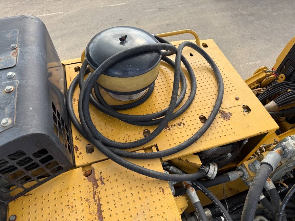CAT 345C UHD 27m - Hydr Undercarriage / German Machine