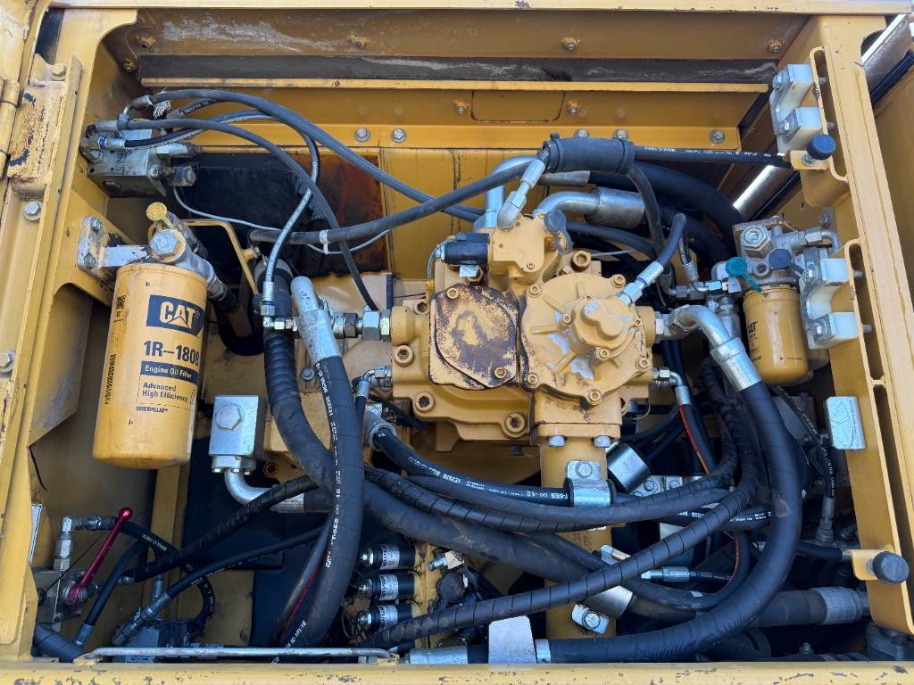 CAT 345C UHD 27m - Hydr Undercarriage / German Machine