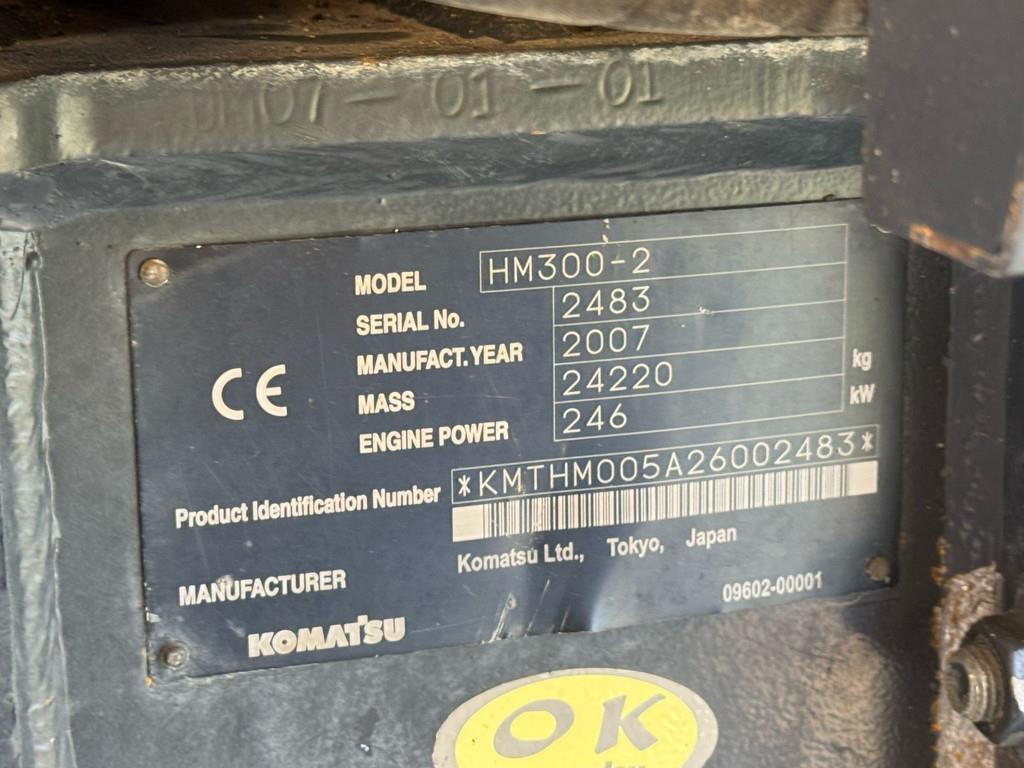 Komatsu HM300-2