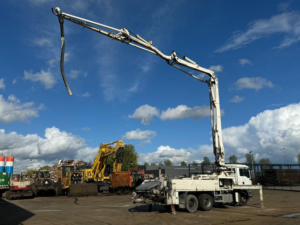 MAN TGA 26.360 6x4 with Putzmeister BSF24-4.16 24m Con