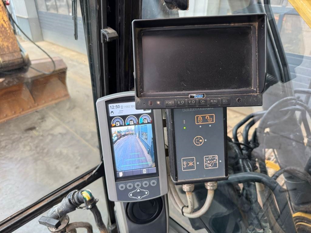 CAT 320EL