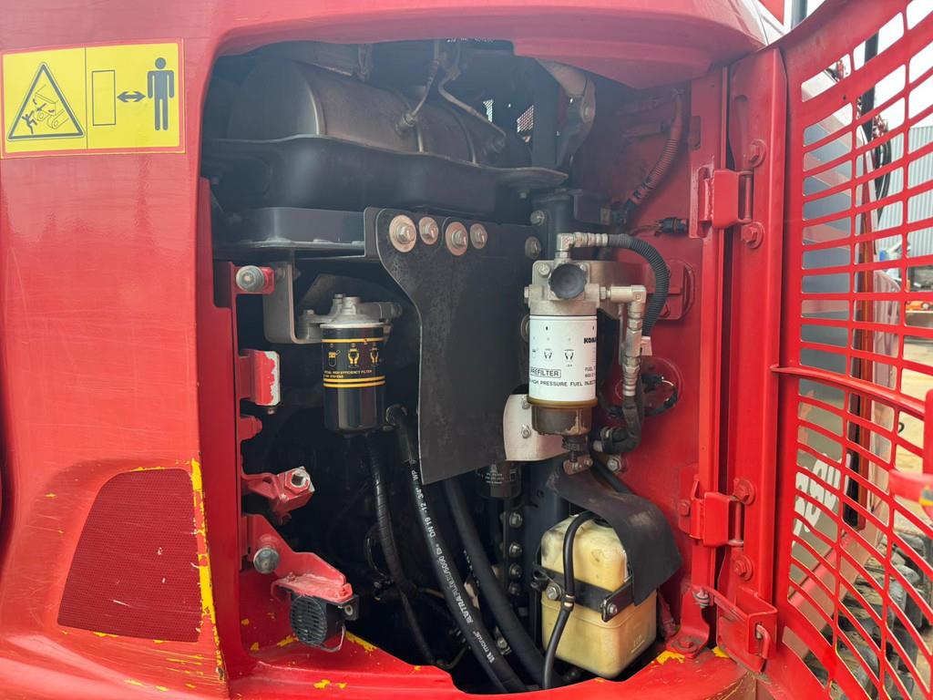 Komatsu PC138US - Tripple boom + blade