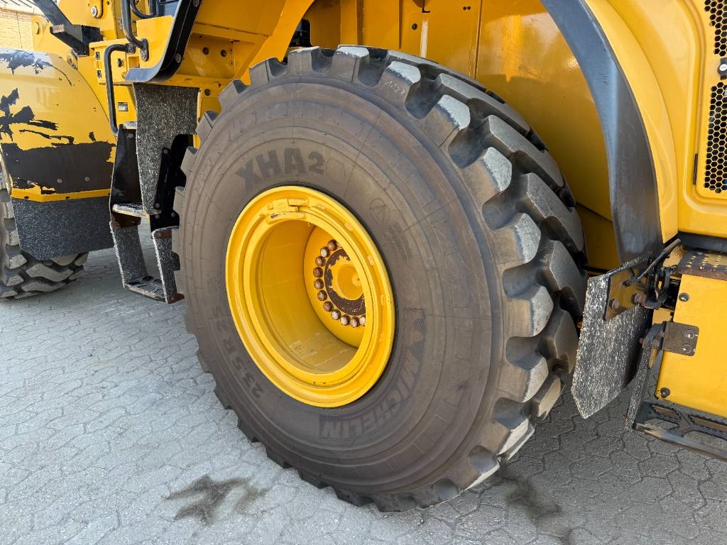 CAT 950M - New Michelin Tyres / German Machine