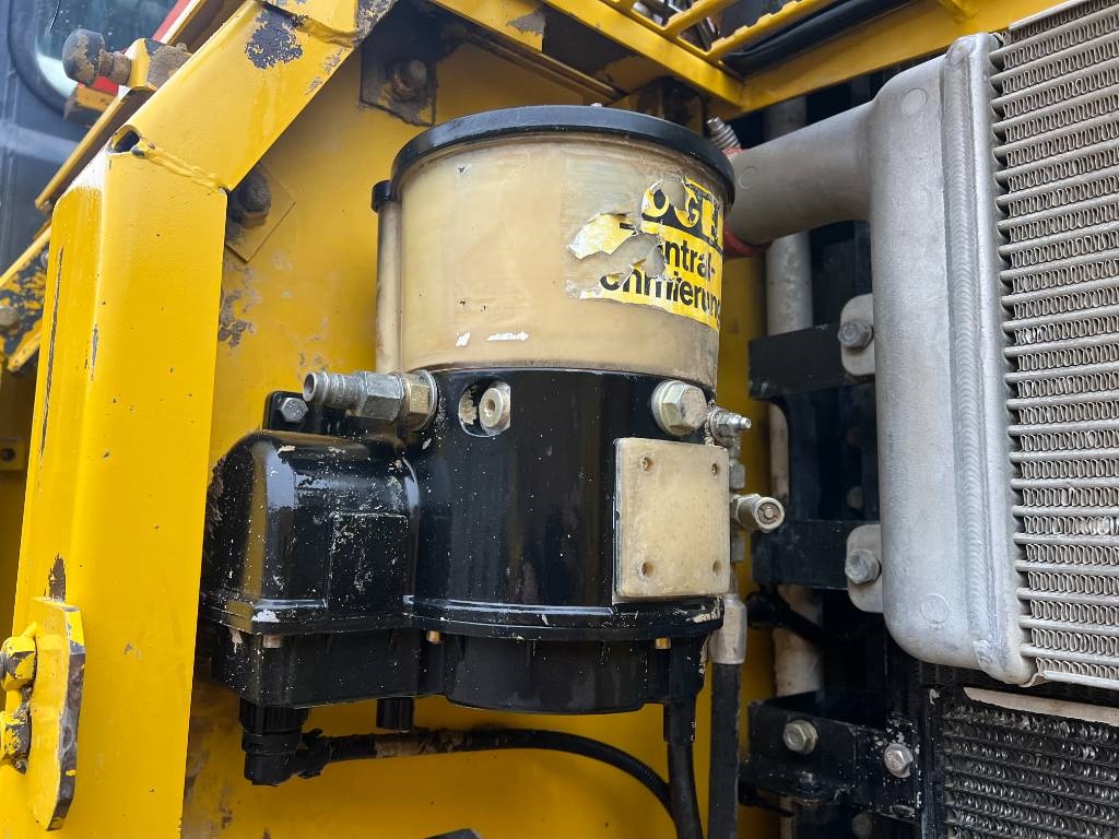 Komatsu PC290NLC-7K + Wimmer Jura Luna 3.100 Drill