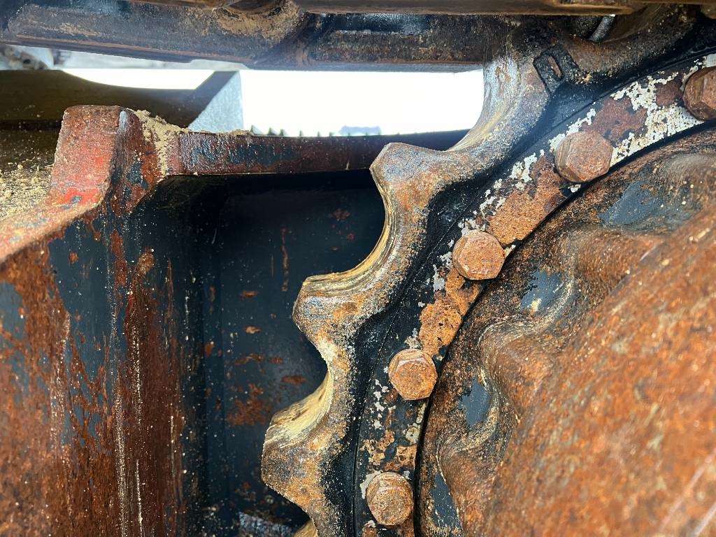 Komatsu PC290NLC-7K + Wimmer Jura Luna 3.100 Drill