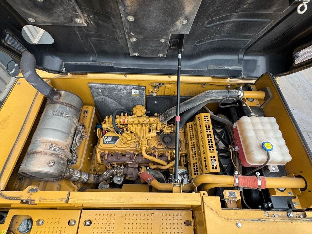 CAT 320EL
