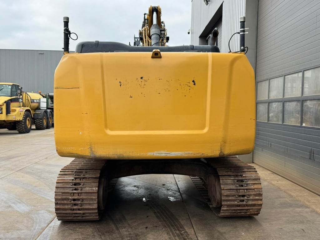 CAT 320EL