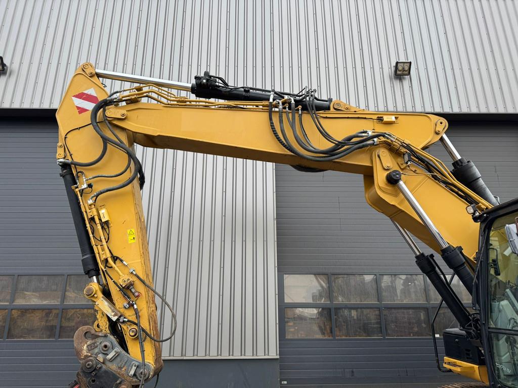CAT 320EL