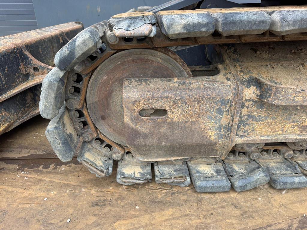 Komatsu PC138US - Tripple boom + blade