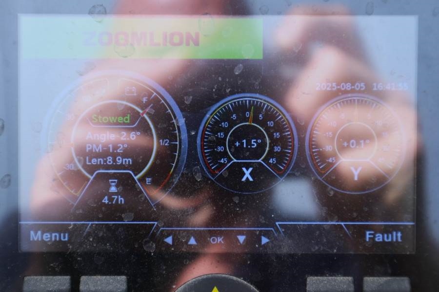 Zoomlion ZT26JE Fully Electric Lithium-Powered, 4x4 Rough T
