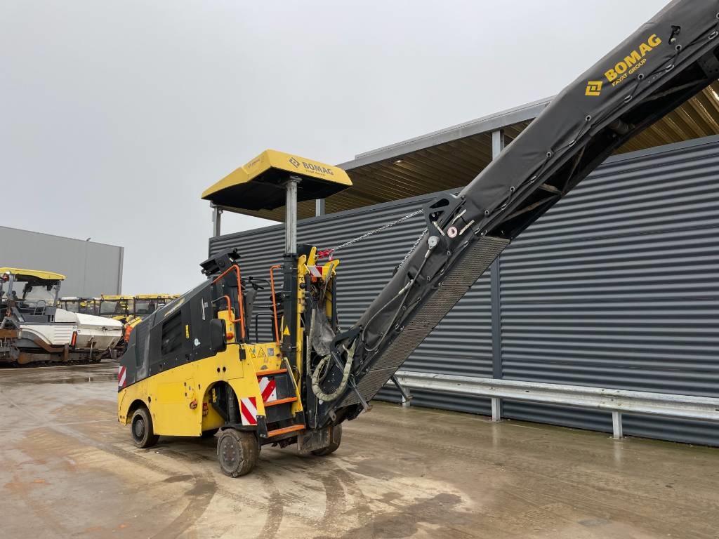 Bomag BM 500/15-2