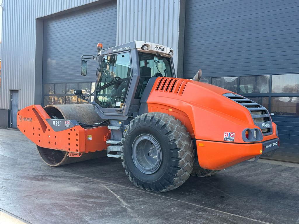 Hamm H25i