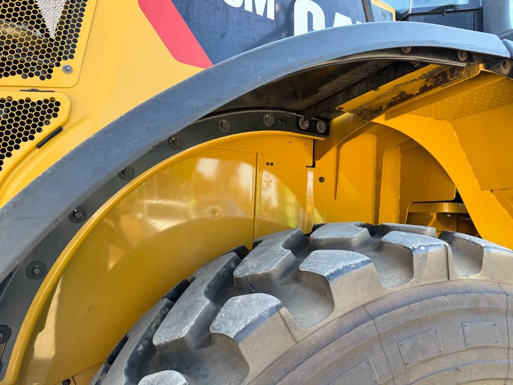 CAT 950M - New Michelin Tyres / German Machine