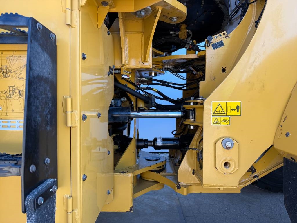 CAT 950M - New Michelin Tyres / German Machine