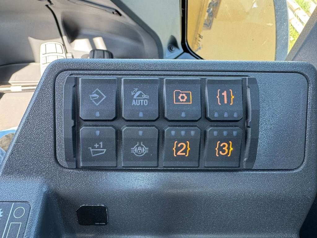 CAT 980