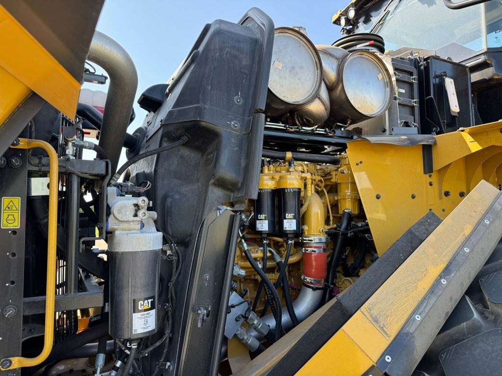 CAT 980