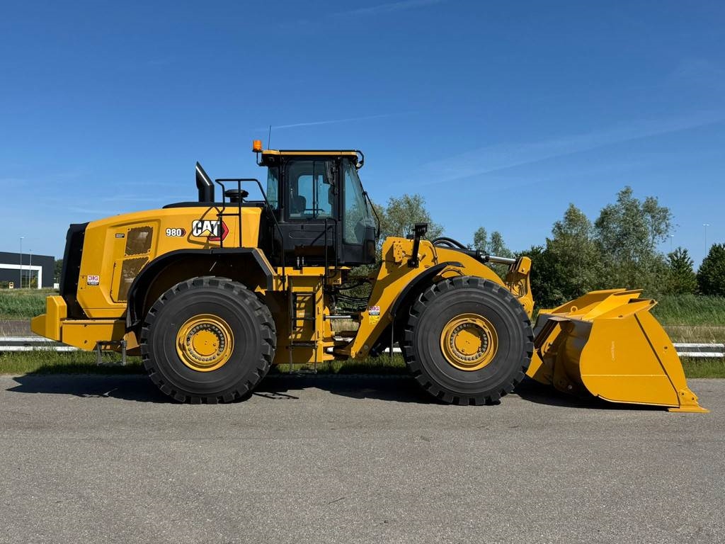 CAT 980