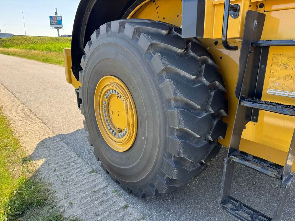 CAT 980