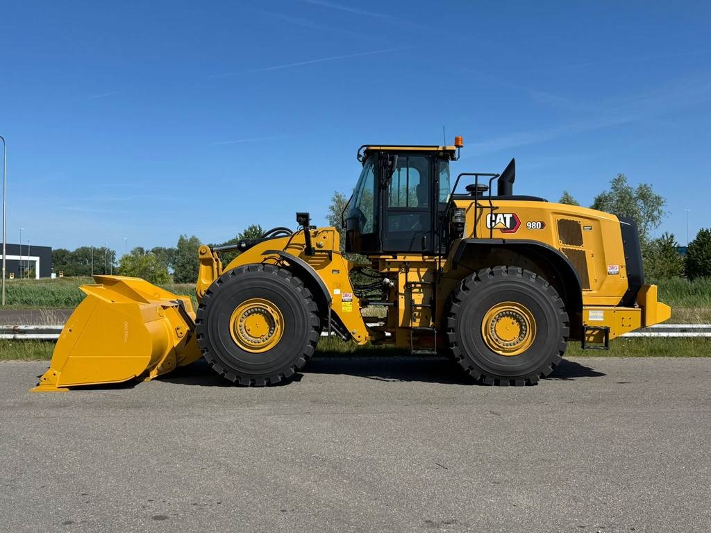 CAT 980
