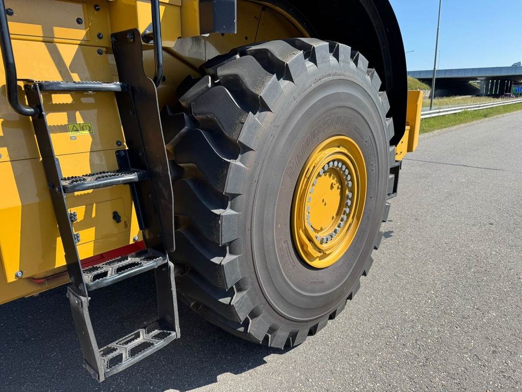 CAT 980