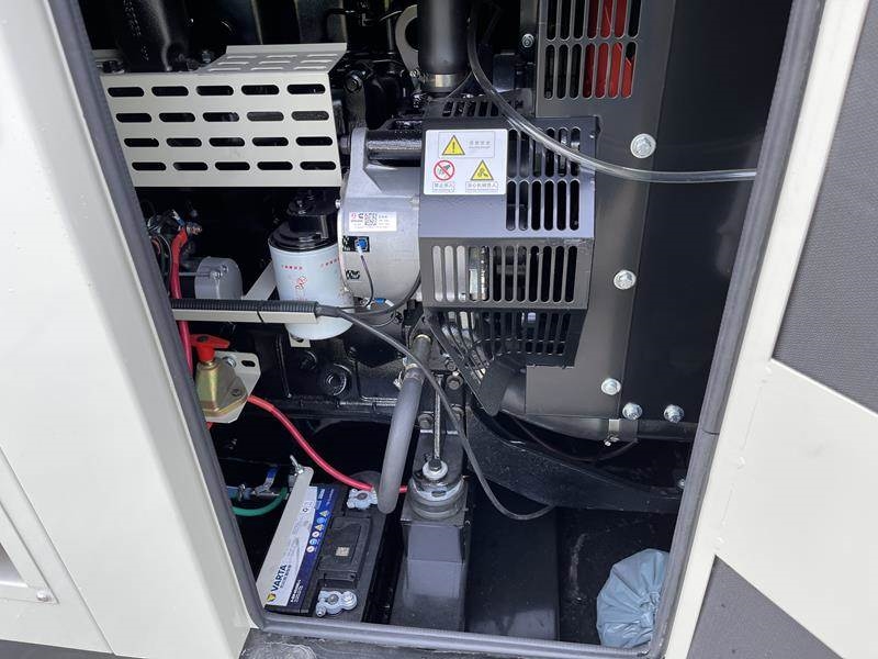 Cummins 28 kVA